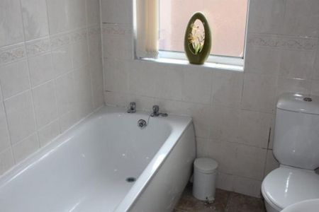 4 bedroom house to rent - Photo 5