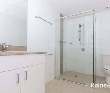 1 Bedroom, Centrally Located - Photo 2