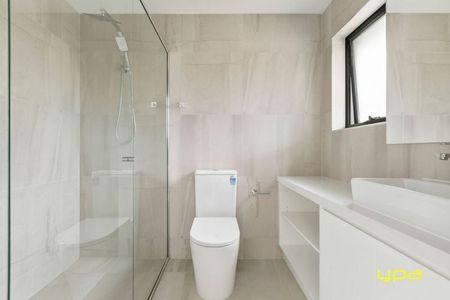 Brand New Notting Hill Rental Home - Photo 5