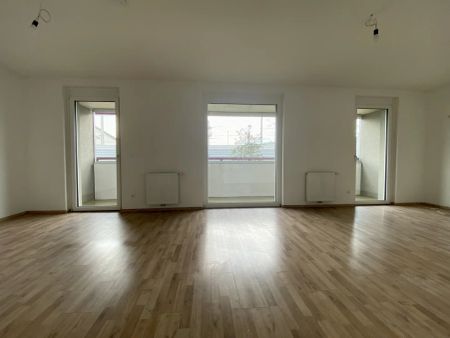 Unbefristete 3-Zimmer-Wohnung mit Loggia! - Photo 3