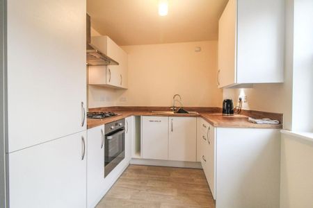 2 bedroom apartment to rent - Photo 4