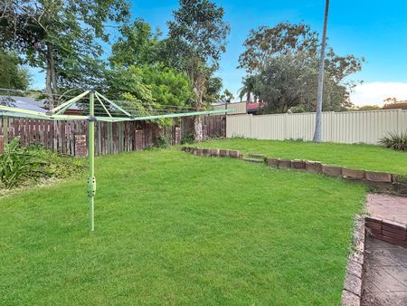 8 Dargie Avenue, 4301, Collingwood Park Qld - Photo 5