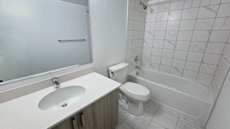 For Lease - 1010 Sandy Beach Road Unit# 406, Pickering, Ontario - Photo 5
