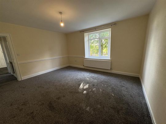 5 bedroom house to rent - Photo 1