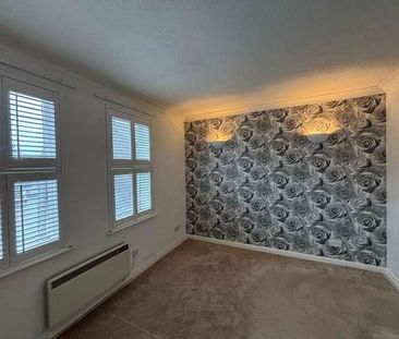 Park Road, Sittingbourne, ME10 - Photo 1