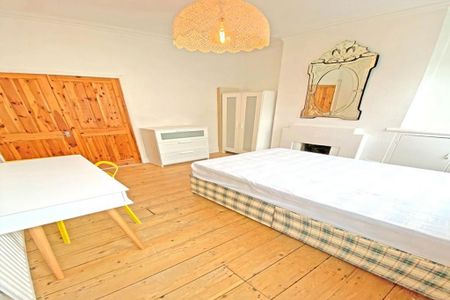 4 bedroom terraced house to rent - Photo 4