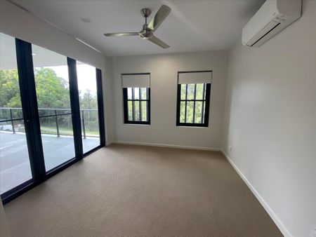 Riverside At Oaky Bay! - Photo 2