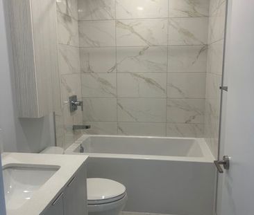 For Lease - 430 Square One Drive Unit# 601, Mississauga, Ontario - Photo 3