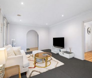 Spacious 4-Bedroom Family Home - Photo 1