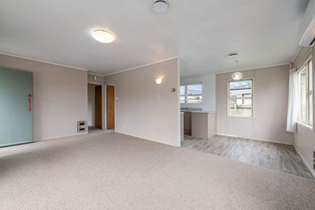Classic Kiwi Bungalow - Photo 5