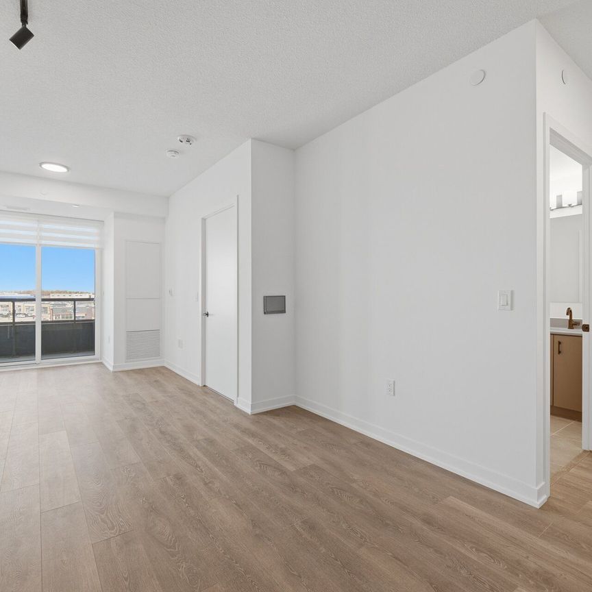 For Lease - 4878 Powers Common Unit# 429, Burlington, Ontario - Photo 1