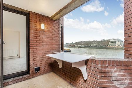 Riverside Court, SW8, London - Photo 3