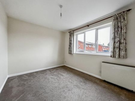 2 bedroom terraced house to rent - Photo 2