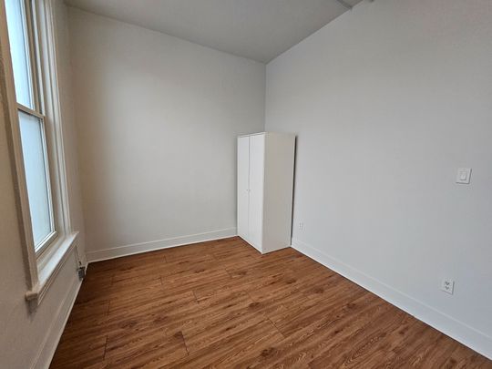 For Lease - 437 Spadina Avenue Unit# 2, Toronto, Ontario - Photo 1