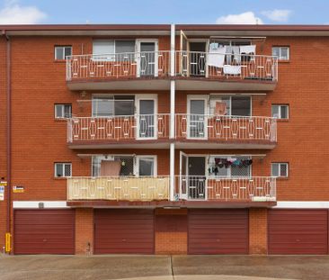 FRESHLY RENOVATED HOME IN A SECURE COMPLEX - Photo 6