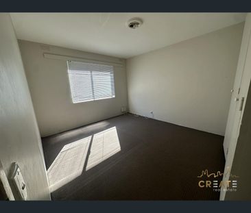 5/32 Edgar Street, Kingsville, Vic 3012 - Photo 3