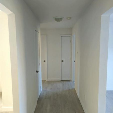 5 1/2 - Longueuil - 1 750 $/mois - Photo 4