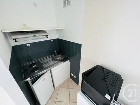Location Appartement 1 pièce 23m² METZ 57070 - Photo 3