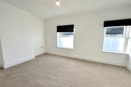 Kent Street - Photo 3