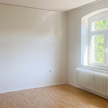 Bald frisch für Sie saniert ! Schöne Wohnung in ruhiger Lage - Foto 3