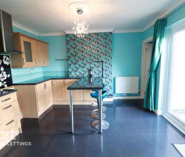 3 bedroom terraced house to rent - Photo 3