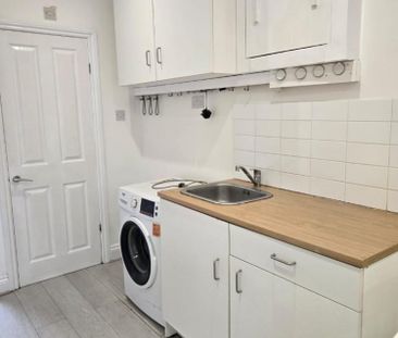 1 bedroom Property To Let Total Size: 1113 SQ FT - Photo 4