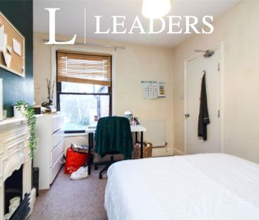 5 bedroom terraced house to rent - Photo 4