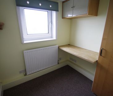 2 bed cottage to rent in West Street, Halifax - Photo 6