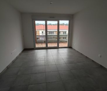 Location Appartement 2 pièces 41m² MURET 31600 - Photo 1