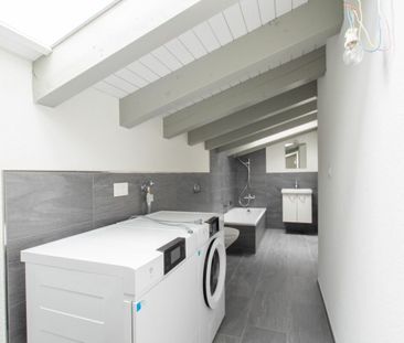 Spacious and light-flooded 3.5-room penthouse apartment in a quiet ... - Photo 5