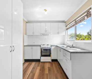 1 Badge Street, Jamboree Heights QLD 4074 - House For Rent | Domain - Photo 4
