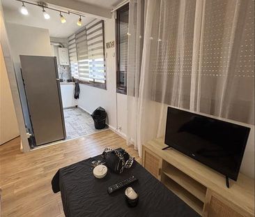 3 pièces - Meublé - 37,8 m² - 1er étage - Colocation non autorisée - Photo 2