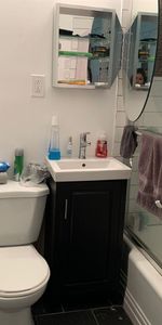 Montréal – Côte-des-Neiges – Van Horne – Charming Studios for rent - Photo 4