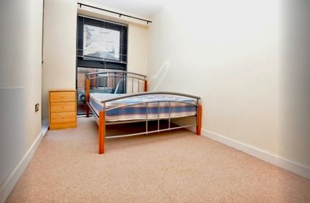 2 Bed Flat, West One Tower, S3 - Photo 4
