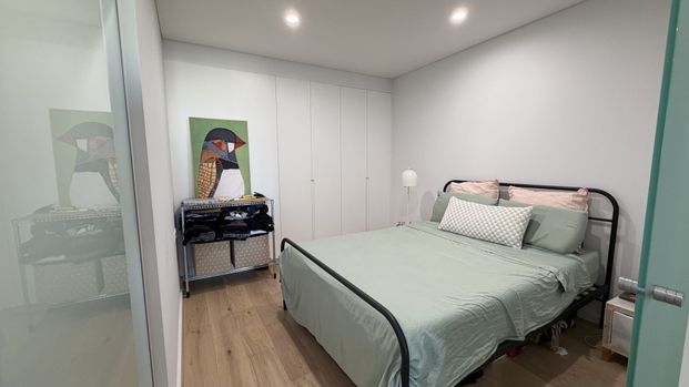 Stylish Studio / 1-Bedroom Apartment in the Heart of Subiaco - Photo 1