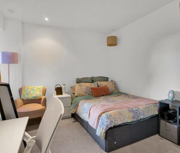 2 bedroom flat to rent - Photo 5