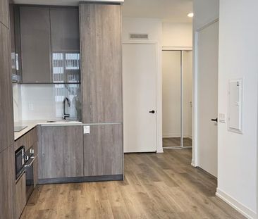 For Lease - 8 Interchange Way Unit# 1910, Vaughan, Ontario - Photo 2