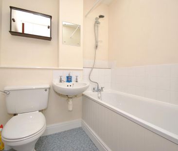 1 bedroom terraced house to rent - Photo 4