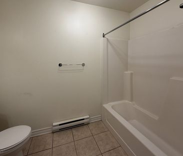 À louer / Appartement - Photo 6