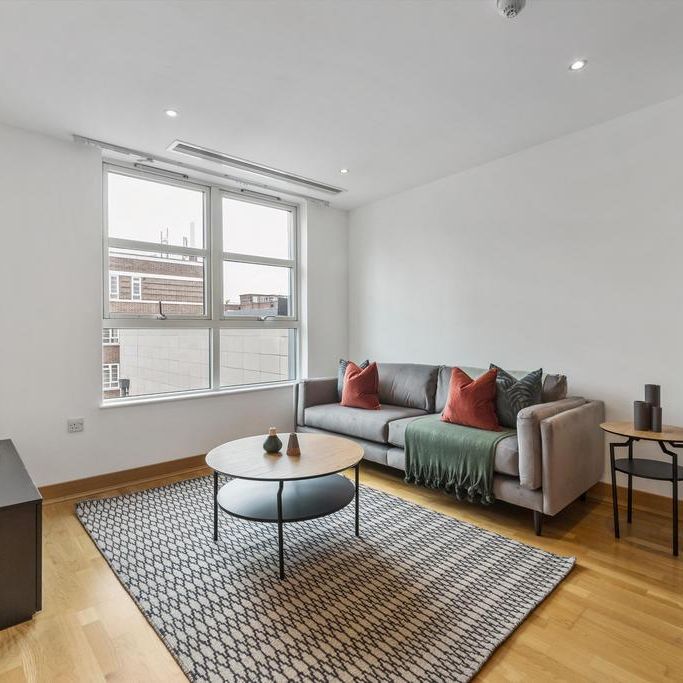 2 bedroom flat to rent - Photo 1