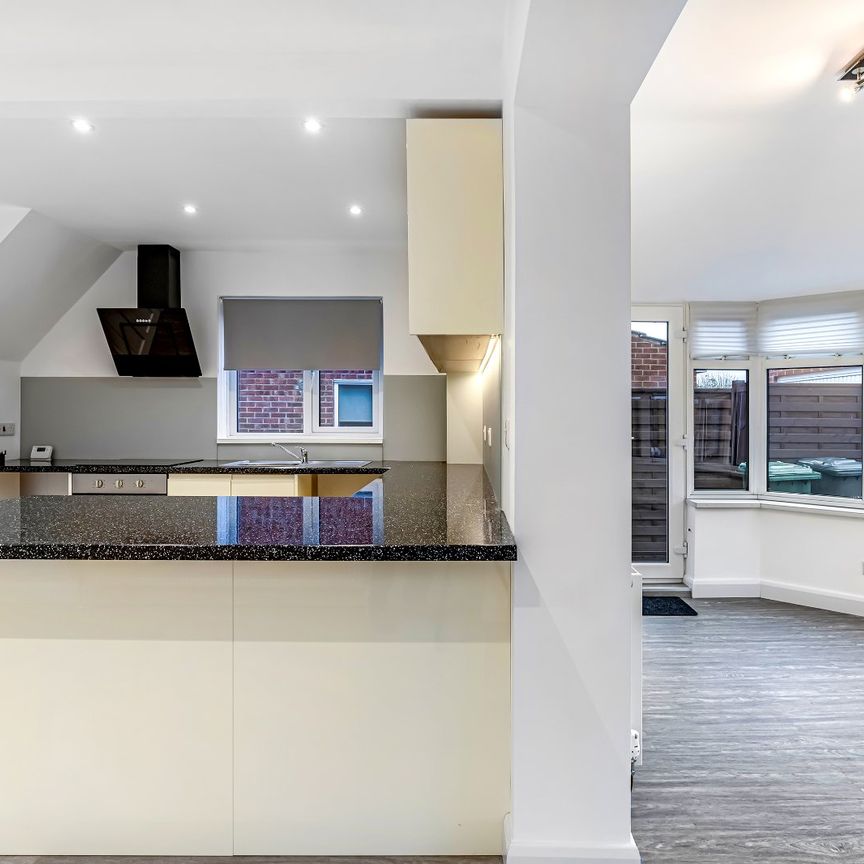 3 bedroom detached house to rent - Photo 1
