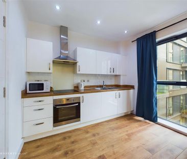 1 bedroom apartment to rent - Photo 5