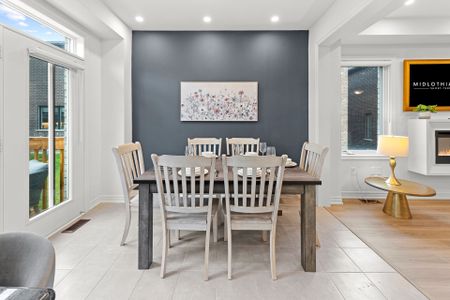 For Lease - 270 Great Falls Boulevard, Hamilton, Ontario - Photo 3