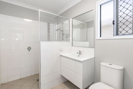 22 Gambia Drive, Rasmussen - Photo 2