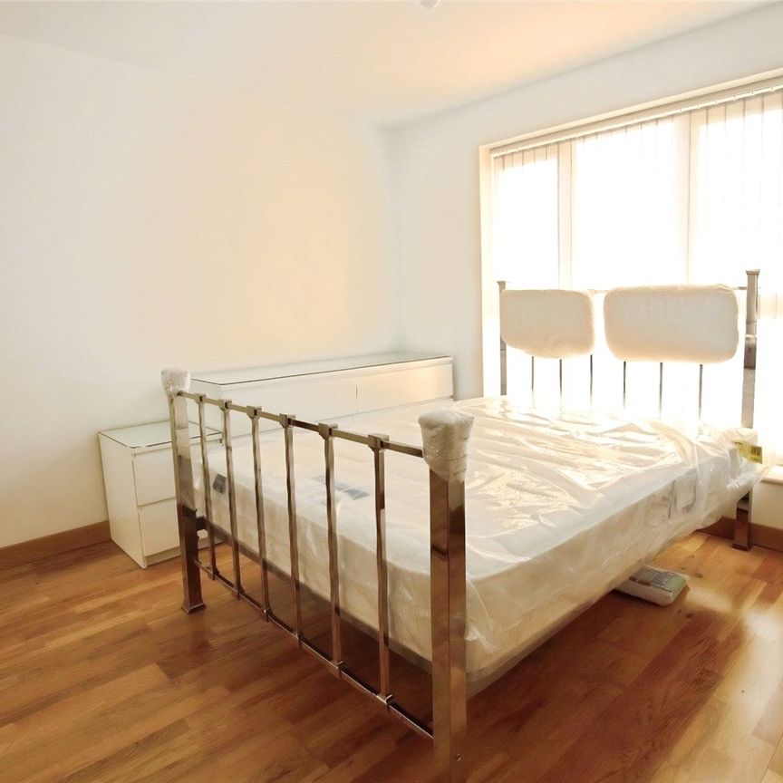 Porters Way, West Drayton, UB7 9GR - Photo 1