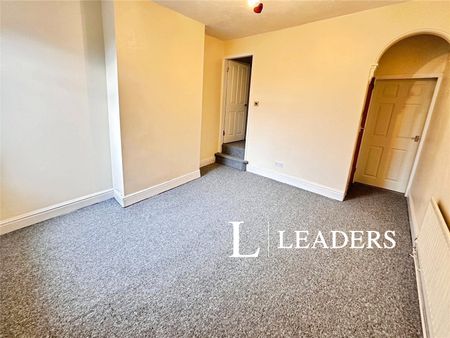 2 bedroom house to rent Warrington Road, Stoke-on-Trent, Staffordshire, ST1 - Photo 3