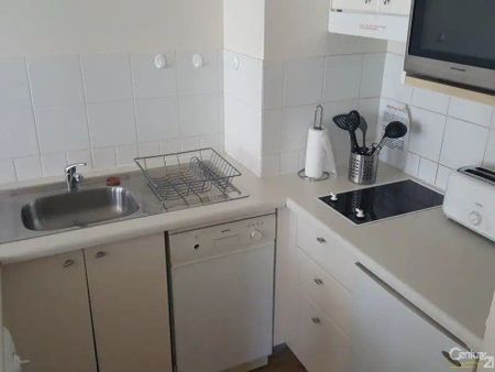 “Fully Furnished Central CBD Apartment” - Photo 3