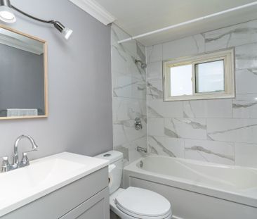 For Lease - 23 Fidelia Crescent, Brampton, Ontario - Photo 6