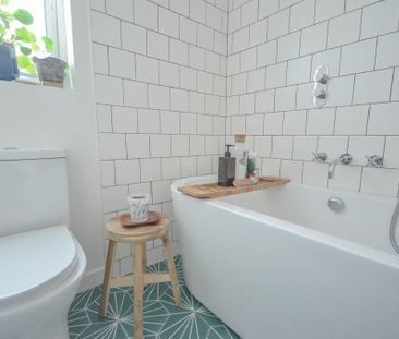 1 Bed Flat, Foyle Road, N17 - Photo 4