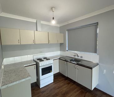Charming 3-Bedroom Home in Gosnells - Photo 4
